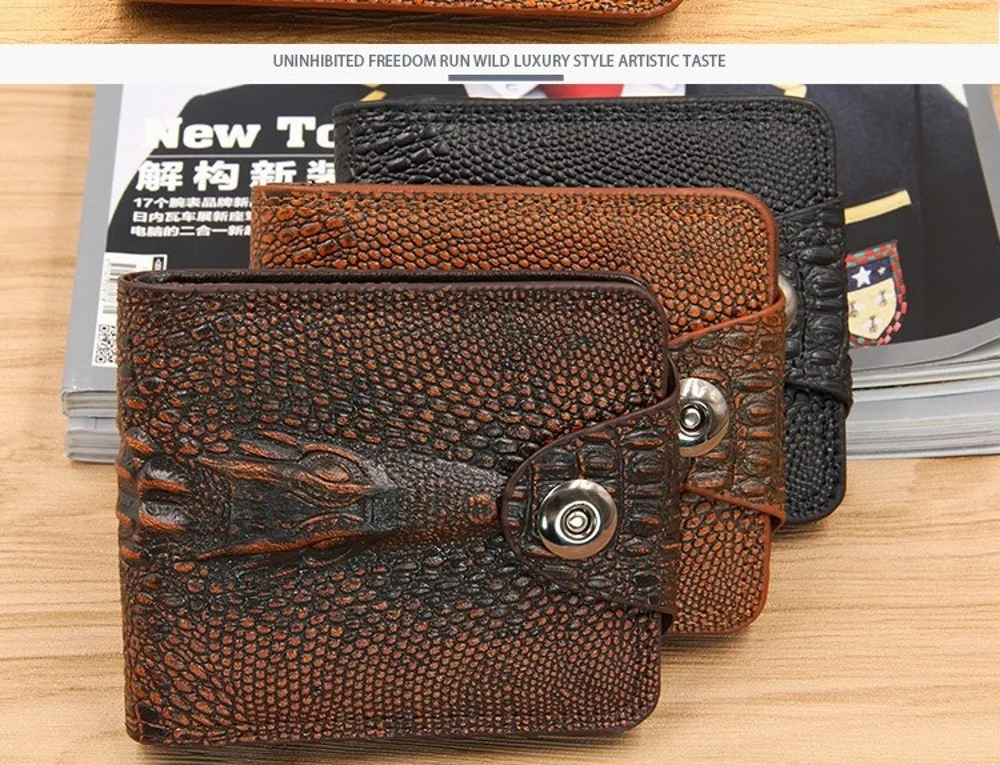 Cartera de piel sintética en marrón con estética vintage