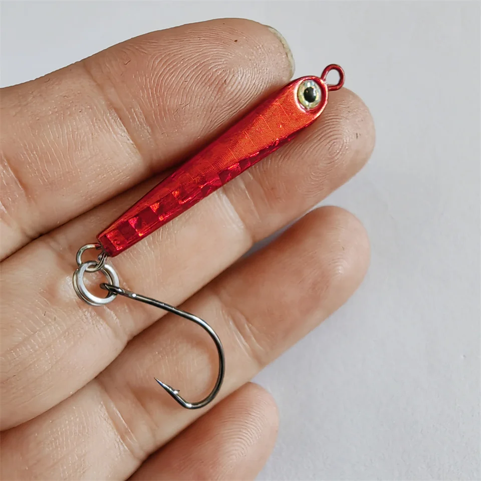 Señuelo metálico con anzuelo simple para peces pequeños - imagen 5