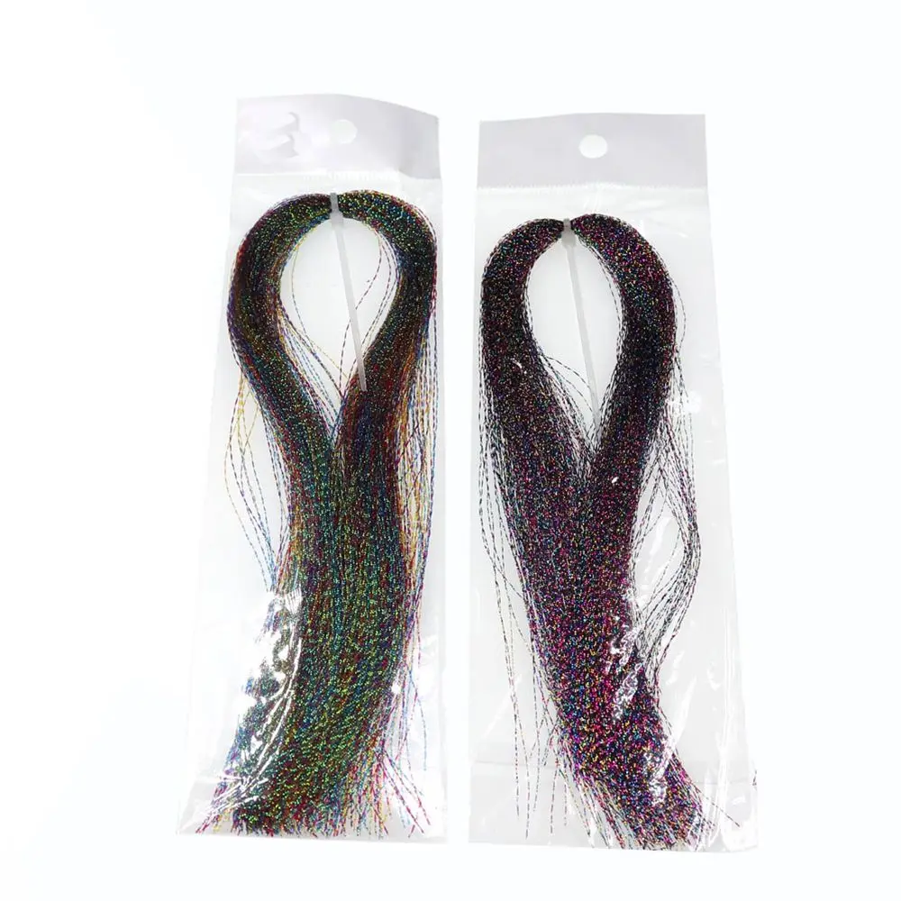 Variedad de colores disponibles en flashabou para pesca con mosca
