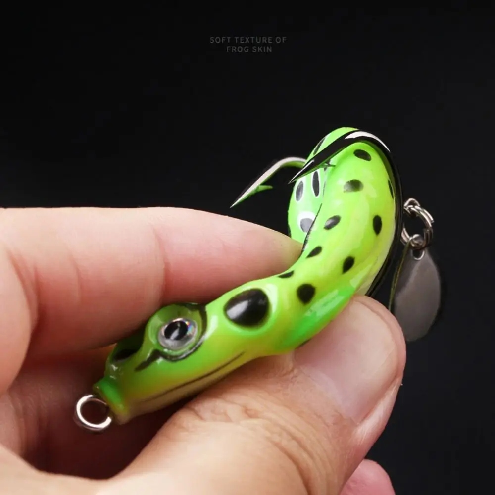 Señuelo de superficie rana 3D con cebo blando y anzuelos - imagen 2