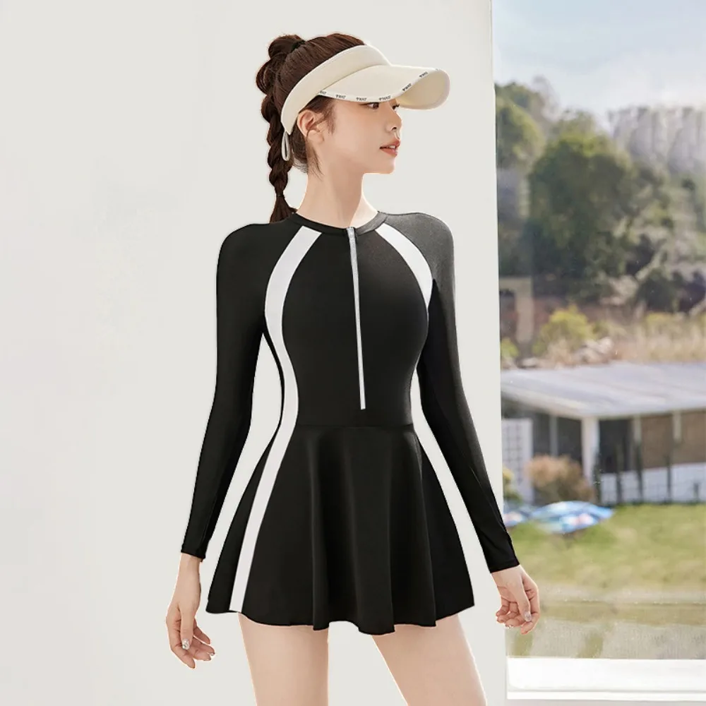 Conjunto del traje de baño