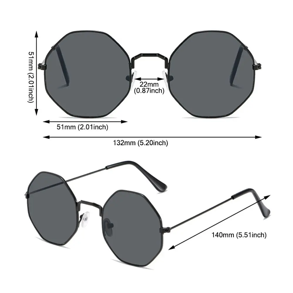 Gafas de sol en tono dorado sobre fondo blanco
