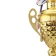 Trofeo de metal grande dorado con baño electrolítico