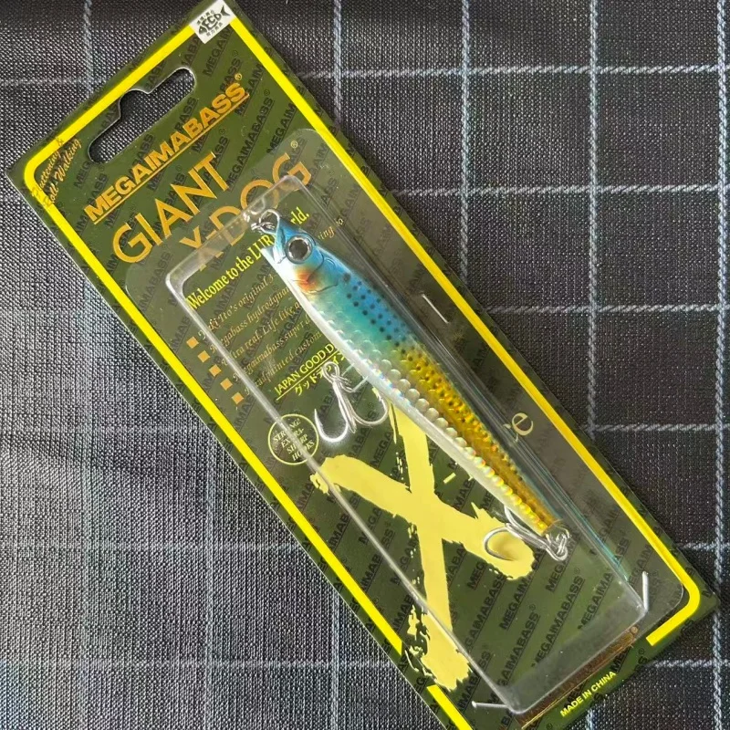 Señuelo tipo lápiz sumergible para lanzar a larga distancia