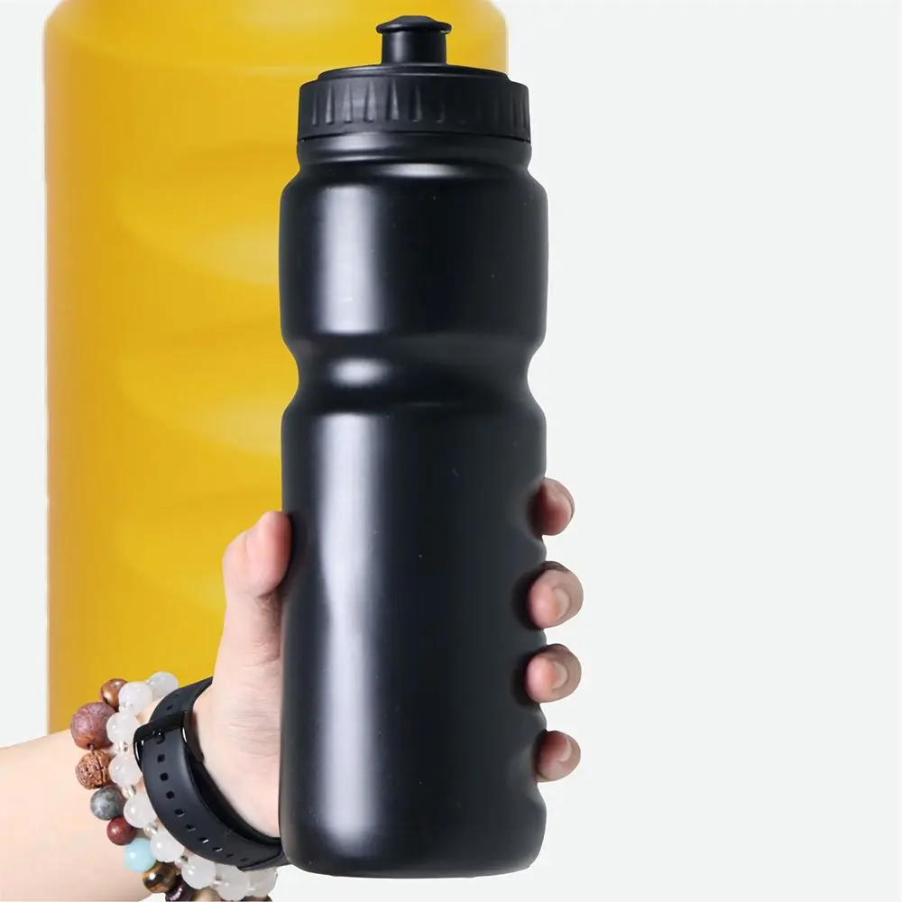 Botella deportiva versátil