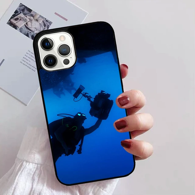 Funda lista para usar en deportes acuáticos