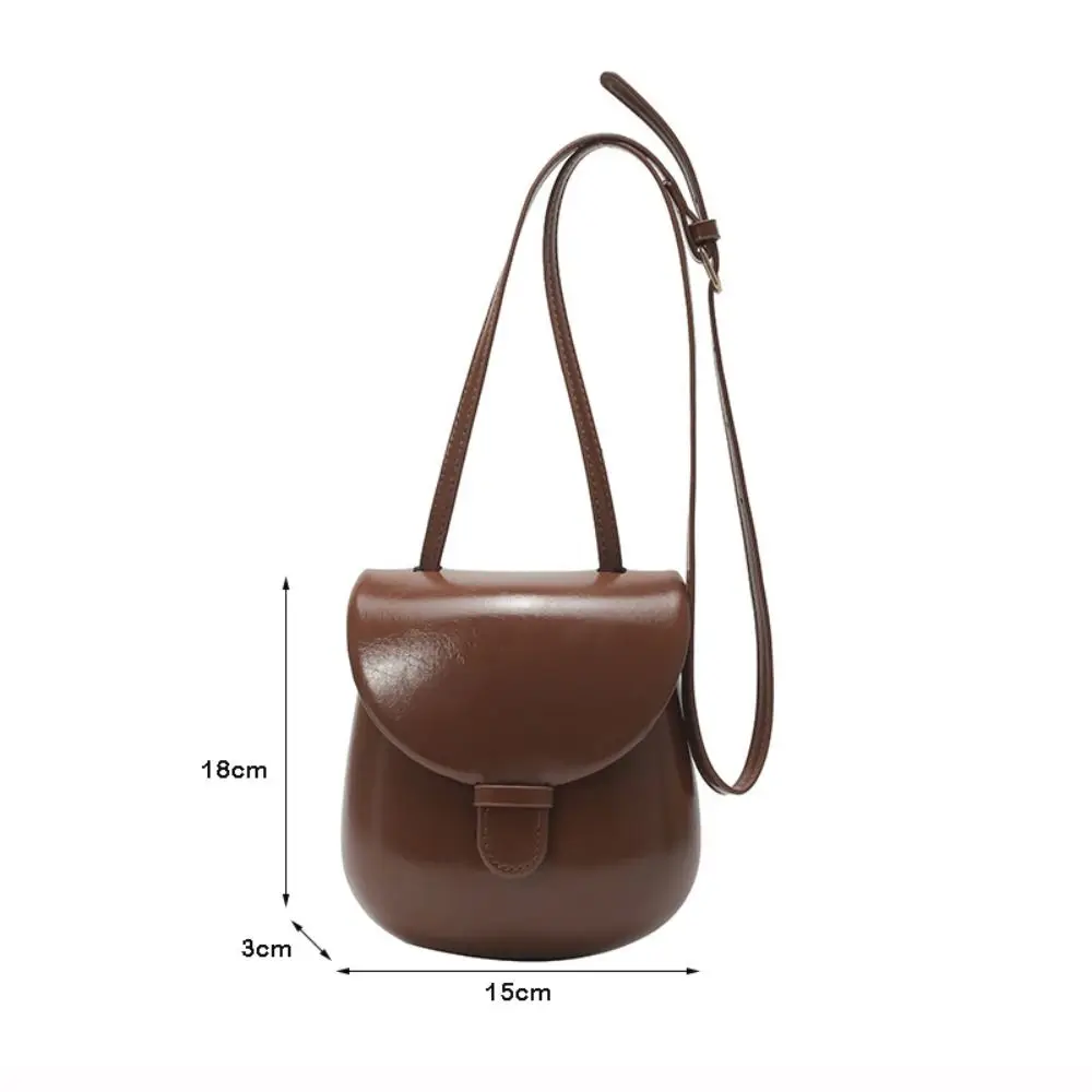 Bolso estilo vintage con solapa