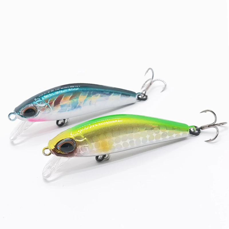 Mini señuelos de pesca hundidos 55mm 6g en acción