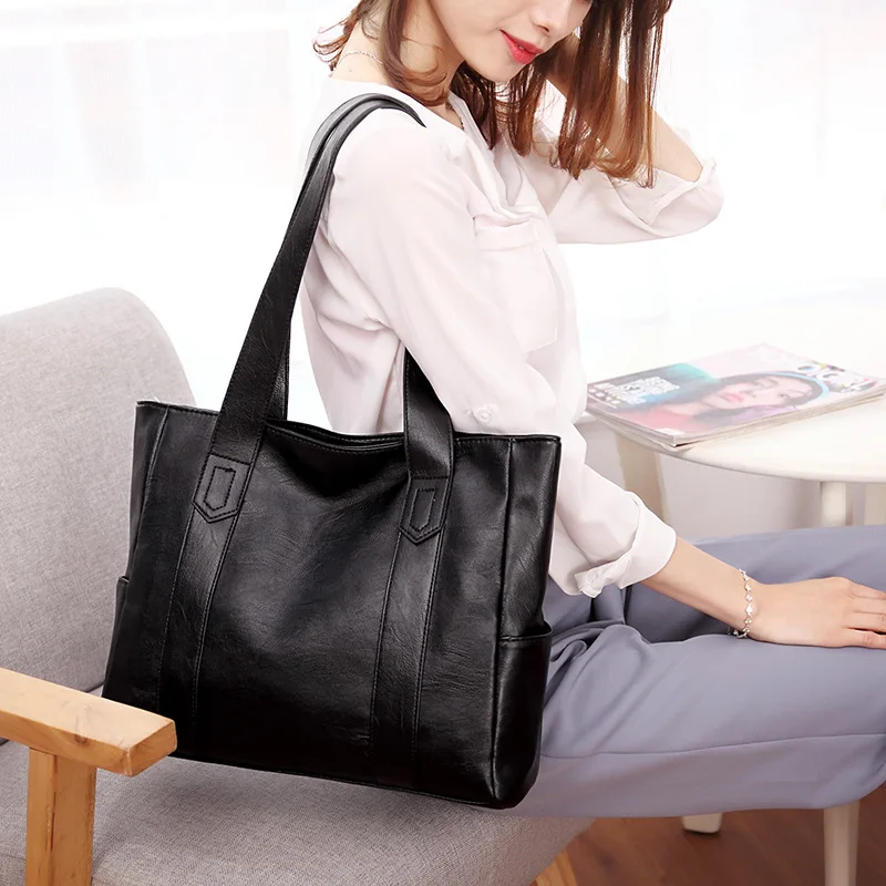 Bolso de mujer de gran capacidad visto de frente