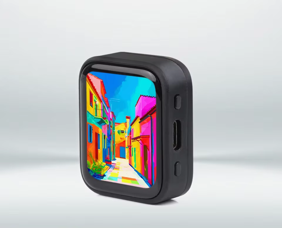 Vista frontal de la placa ESP32-S3 con pantalla AMOLED