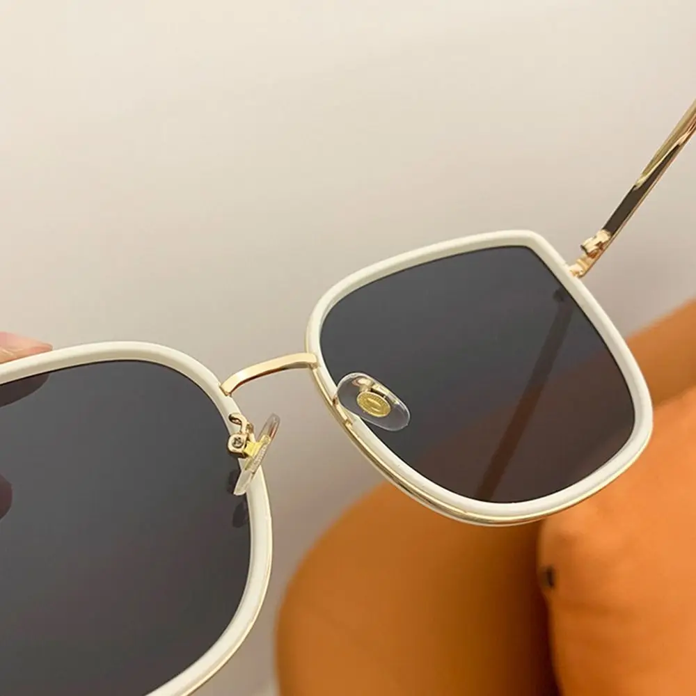 Gafas de sol retro cuadradas UV400 gran tamaño montura metálica
