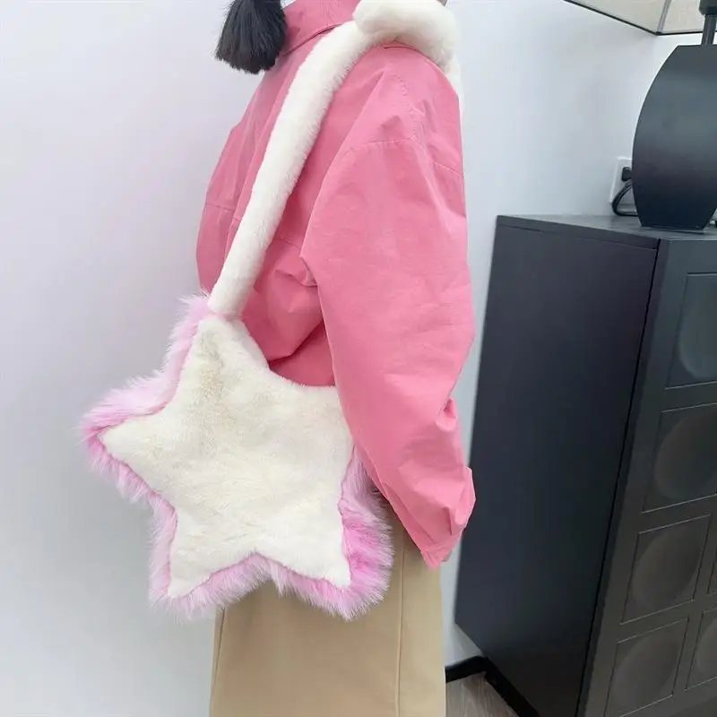 Bolso estrella en diferentes ángulos