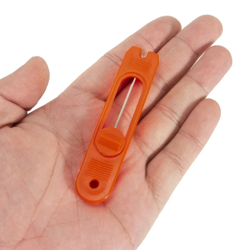 Set de pesca Ronnie europeo con enhebrador naranja y aguja - imagen 3
