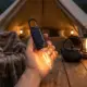 Linterna solar impermeable recargable con filamento cálido acampada