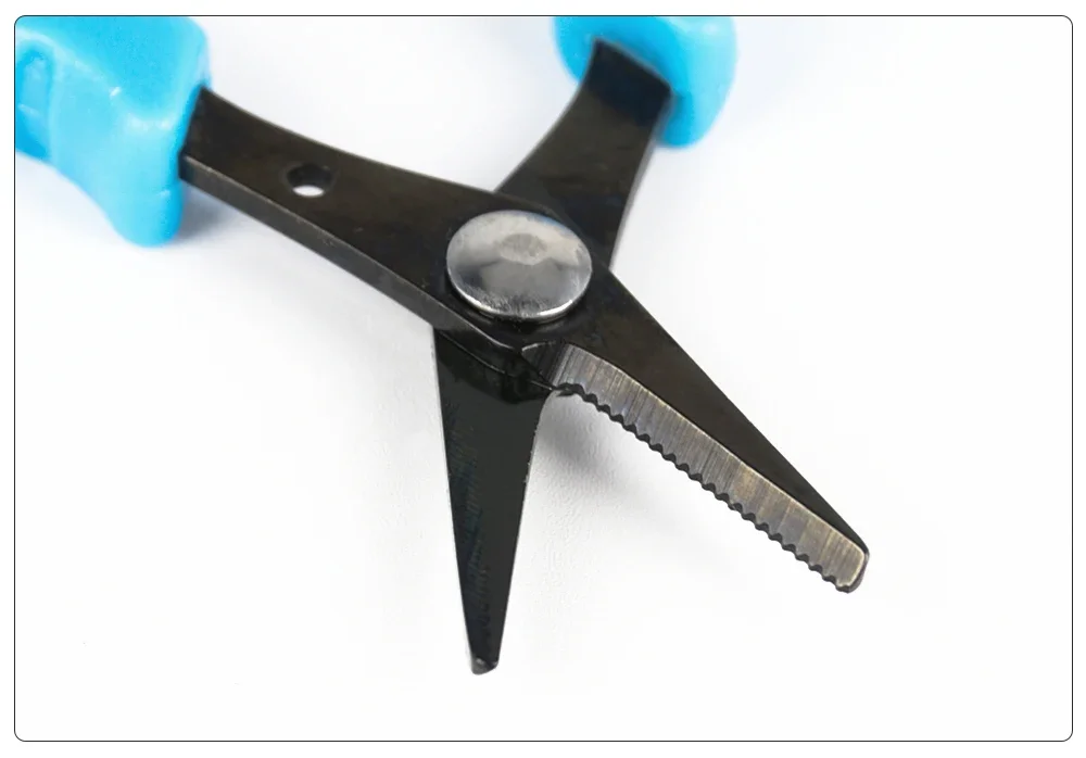 Accesorio de corte para línea trenzada
