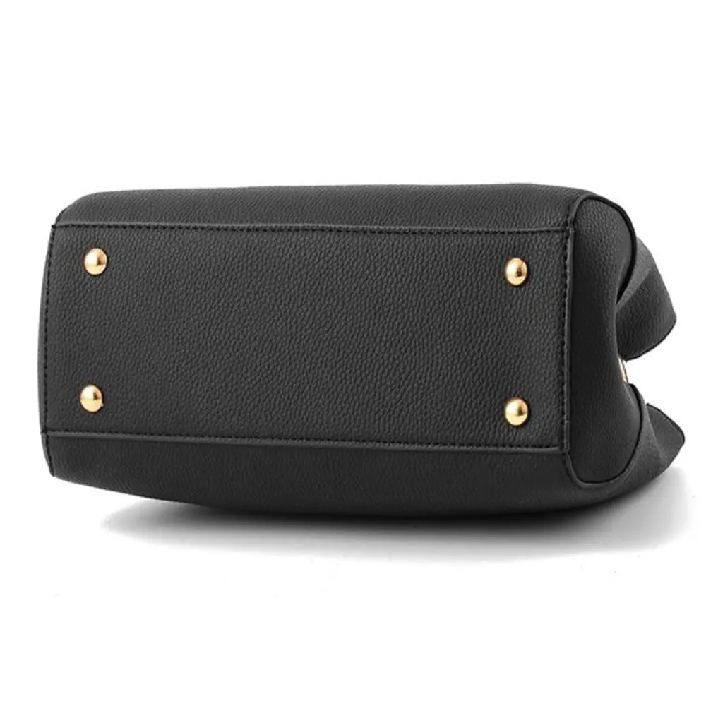 Bolso de hombro cuadrado con estilo