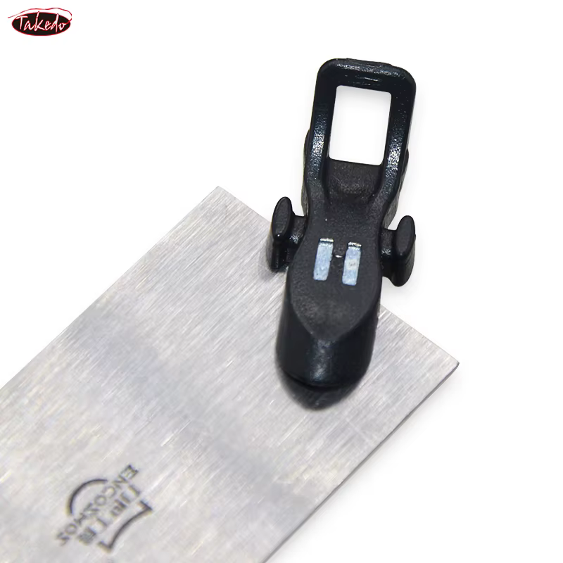 TAKEDO JK01 Soporte magnético para señuelos de pesca - imagen 4