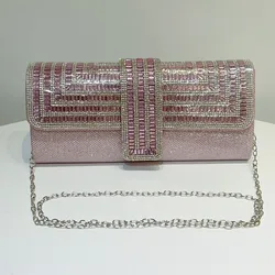 Bolso de mano de noche con diamantes tipo bandolera elegante