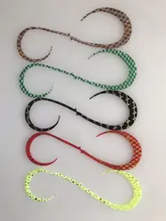 Jig Head fluorescente con falda de calamar y cebo giratorio