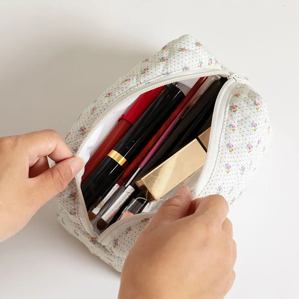 Interior ideal para organizar cosméticos y aseo