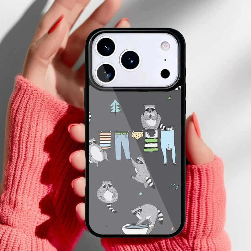 Funda colocada en iPhone mostrando ajuste preciso
