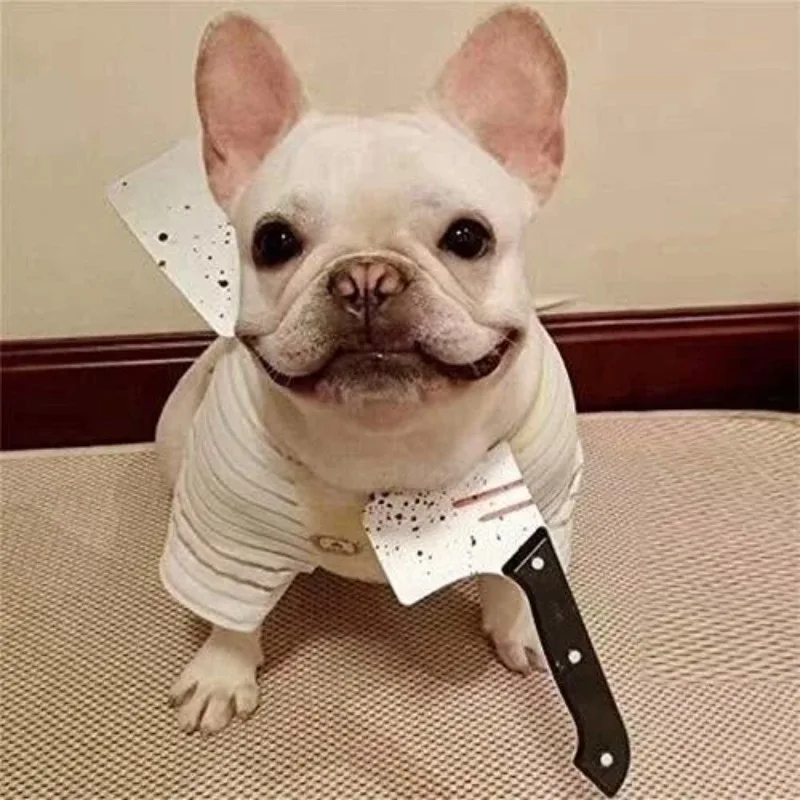 Juguete Halloween aterrador para perros y gatos, hacha de plástico - imagen 4