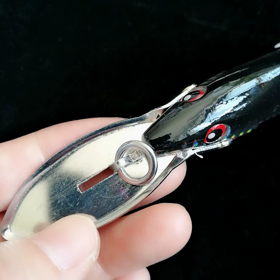 Crankbait Noeby 185 mm – Minnow flotante para lucio y lubina - imagen 4