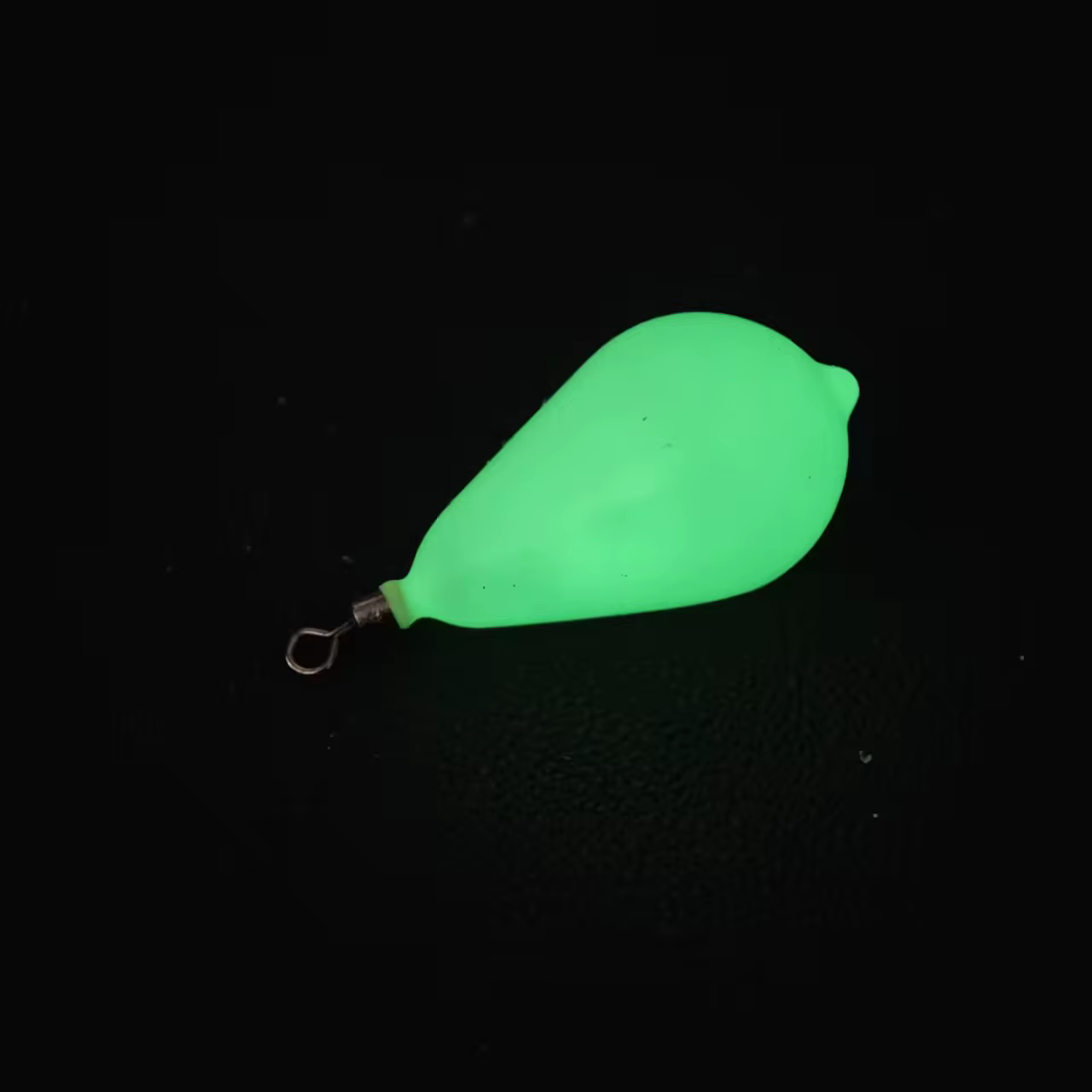 Uso de plomos luminosos para pesca nocturna