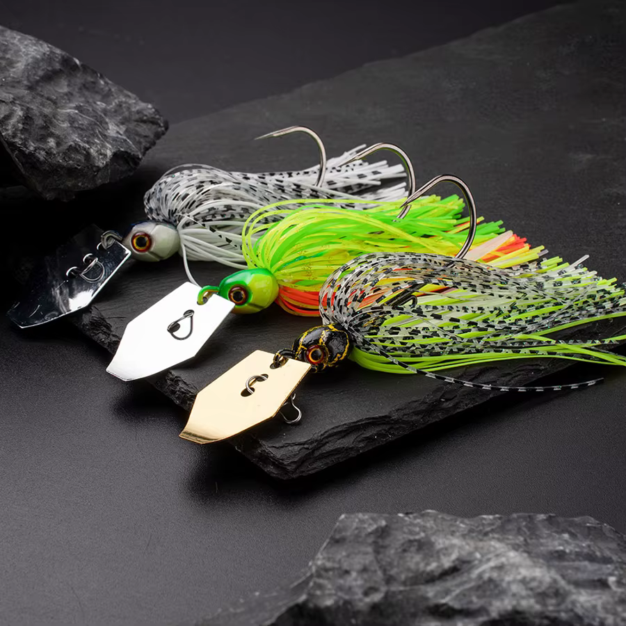 Jig Spinner con Falda de Silicona para Pesca de Lubina - imagen 4