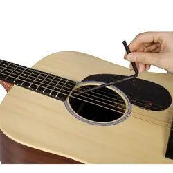 Llave Allen con punta de bola para ajustar el alma de guitarra