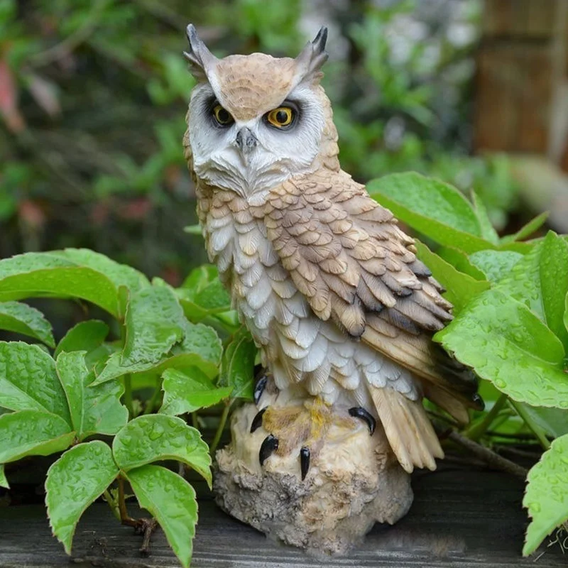 Búho anti-pájaros de resina realista – Decoración para jardín y hogar - imagen 2