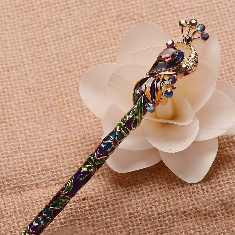 Cucharilla de Pesca Pavo Real Cristal Esmaltado – Estilo Retro - imagen 2