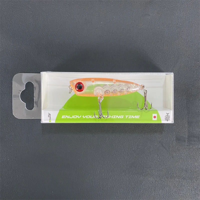 Vista del señuelo en contexto de pesca