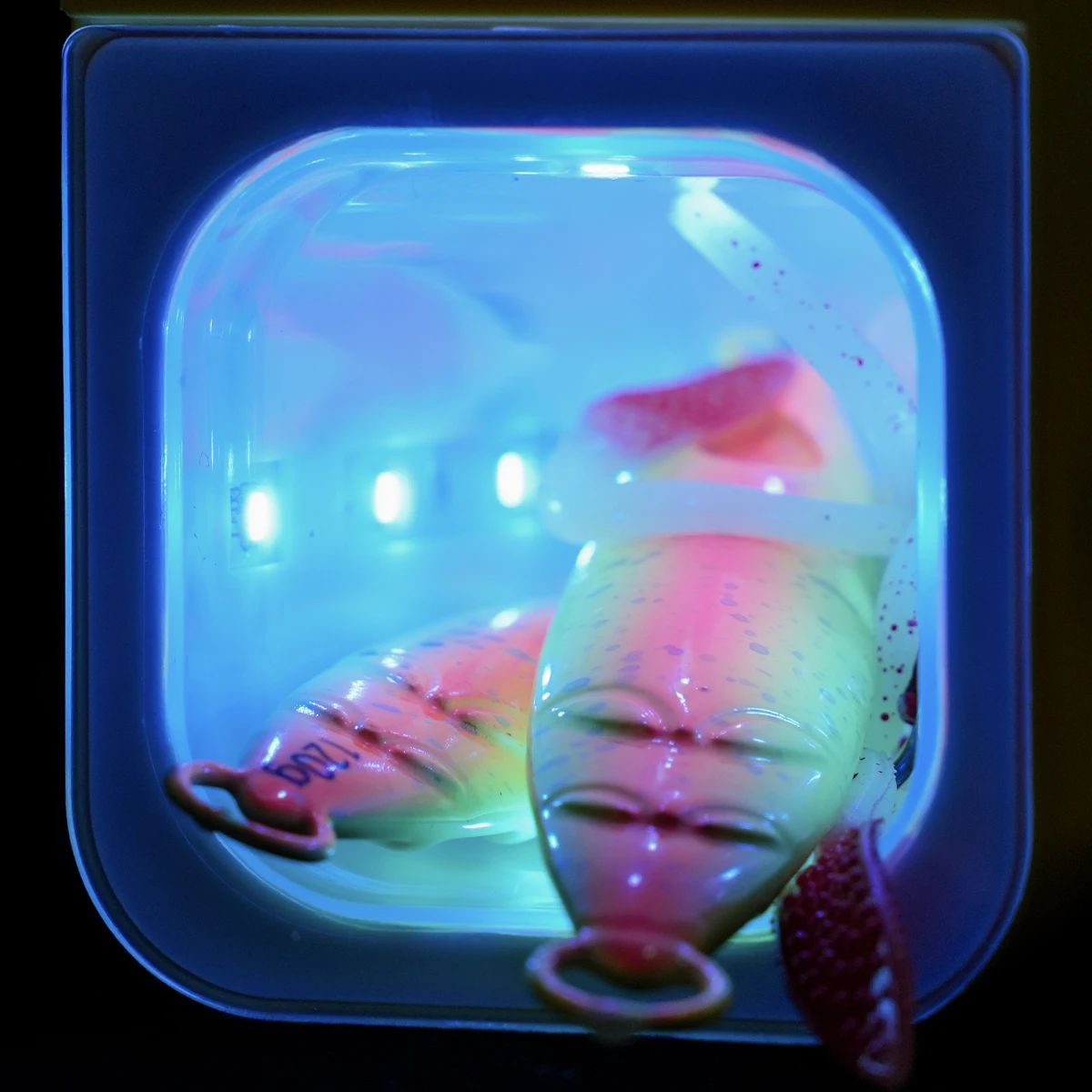 Encendedor UV para jigs vinilo agua salada - imagen 4