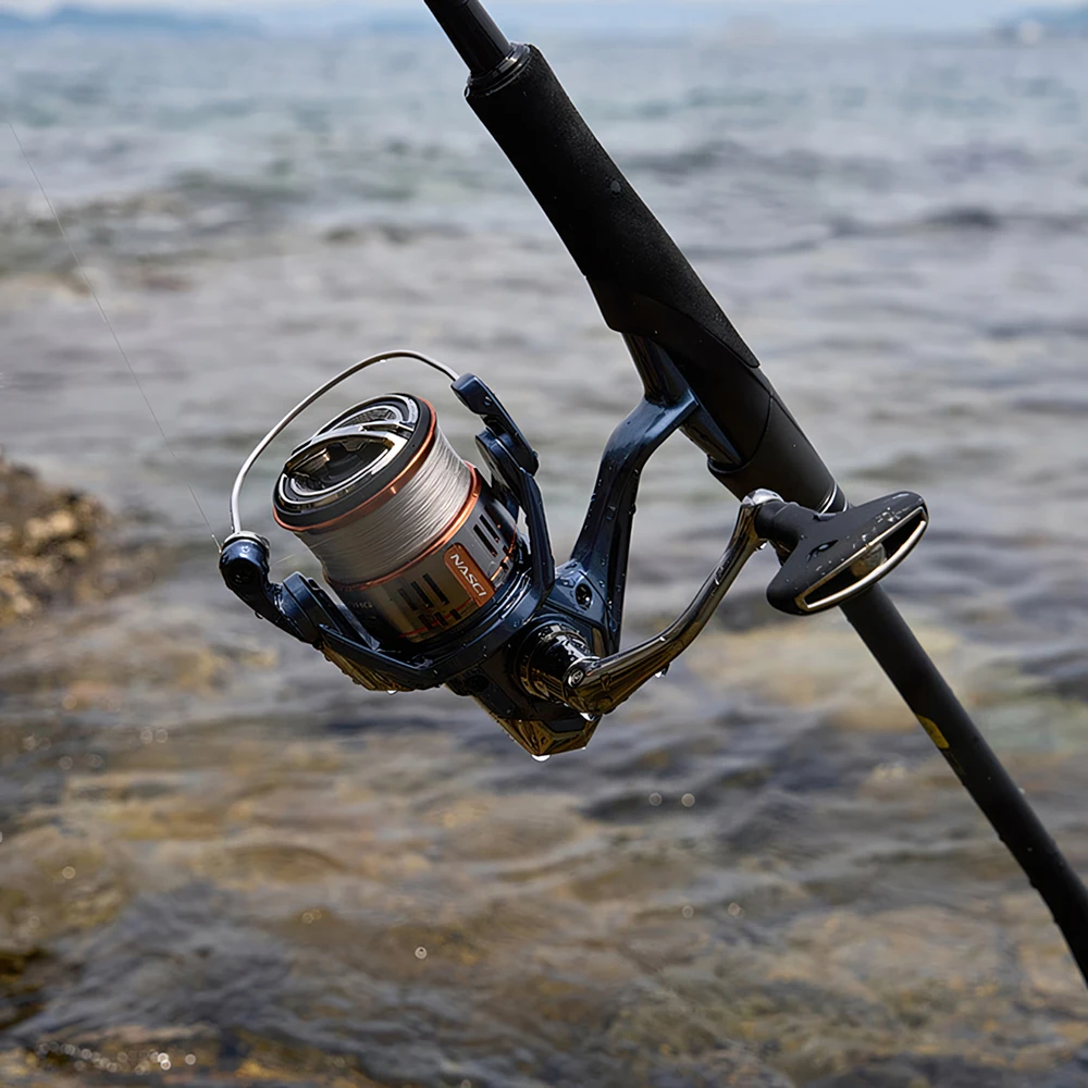 Carrete giratorio Shimano Nasci 25 para agua salada y dulce - imagen 3