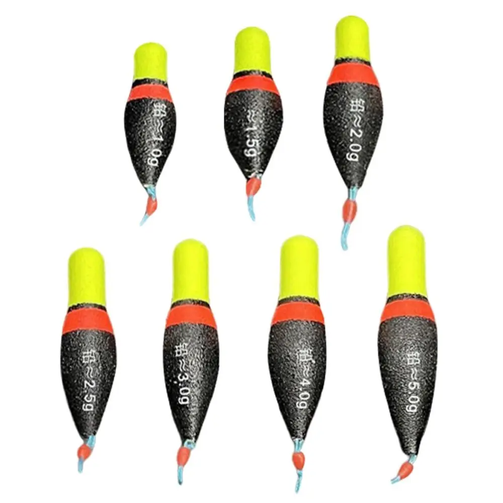 Variedad de flotadores disponibles en el pack