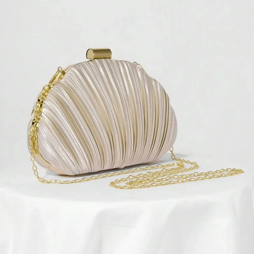 Bolso disponible en varios colores