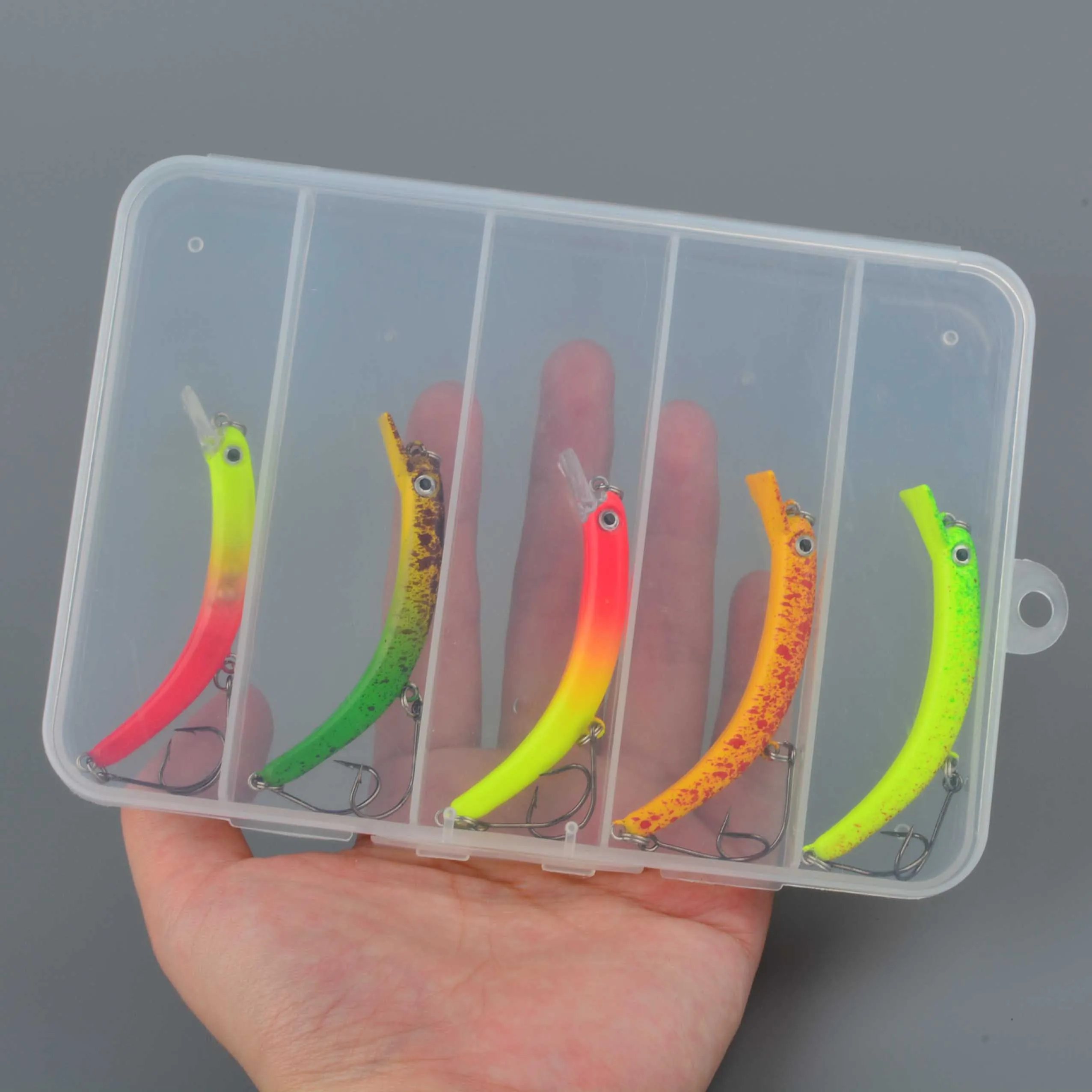 Detalle de señuelo minnow de hundimiento lento