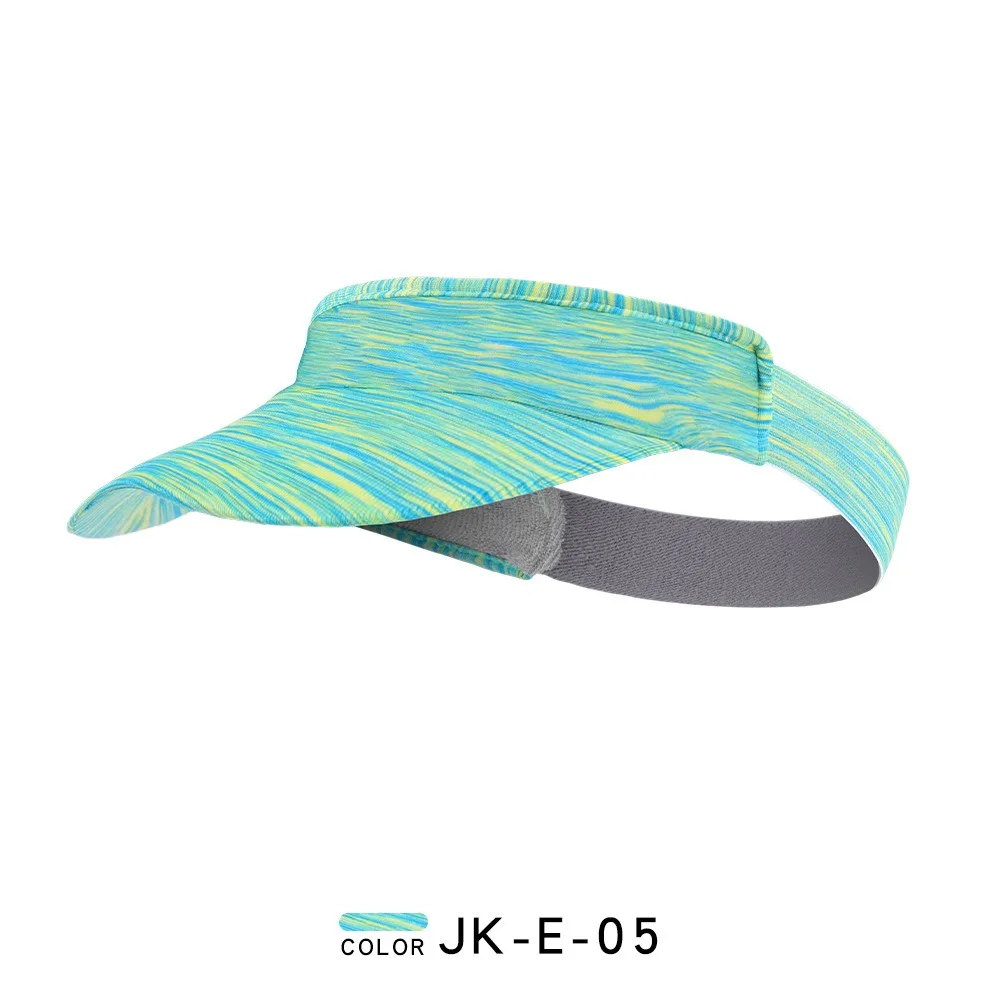 Gorra deportiva transpirable con visera elástica y protección solar