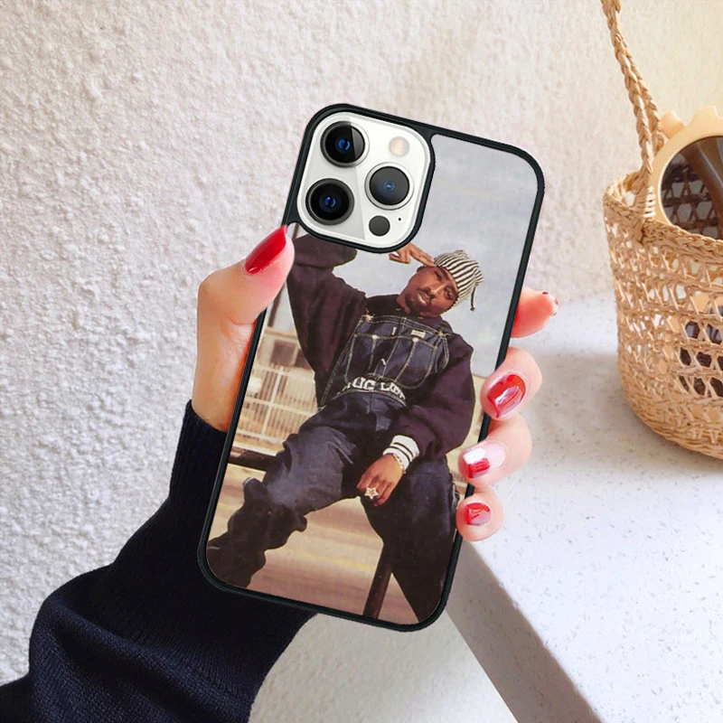 Detalle del diseño Freddo 2Pac en la funda
