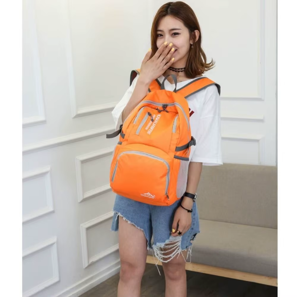 Mochila Plegable Impermeable 20-35L para Senderismo y Camping - imagen 2