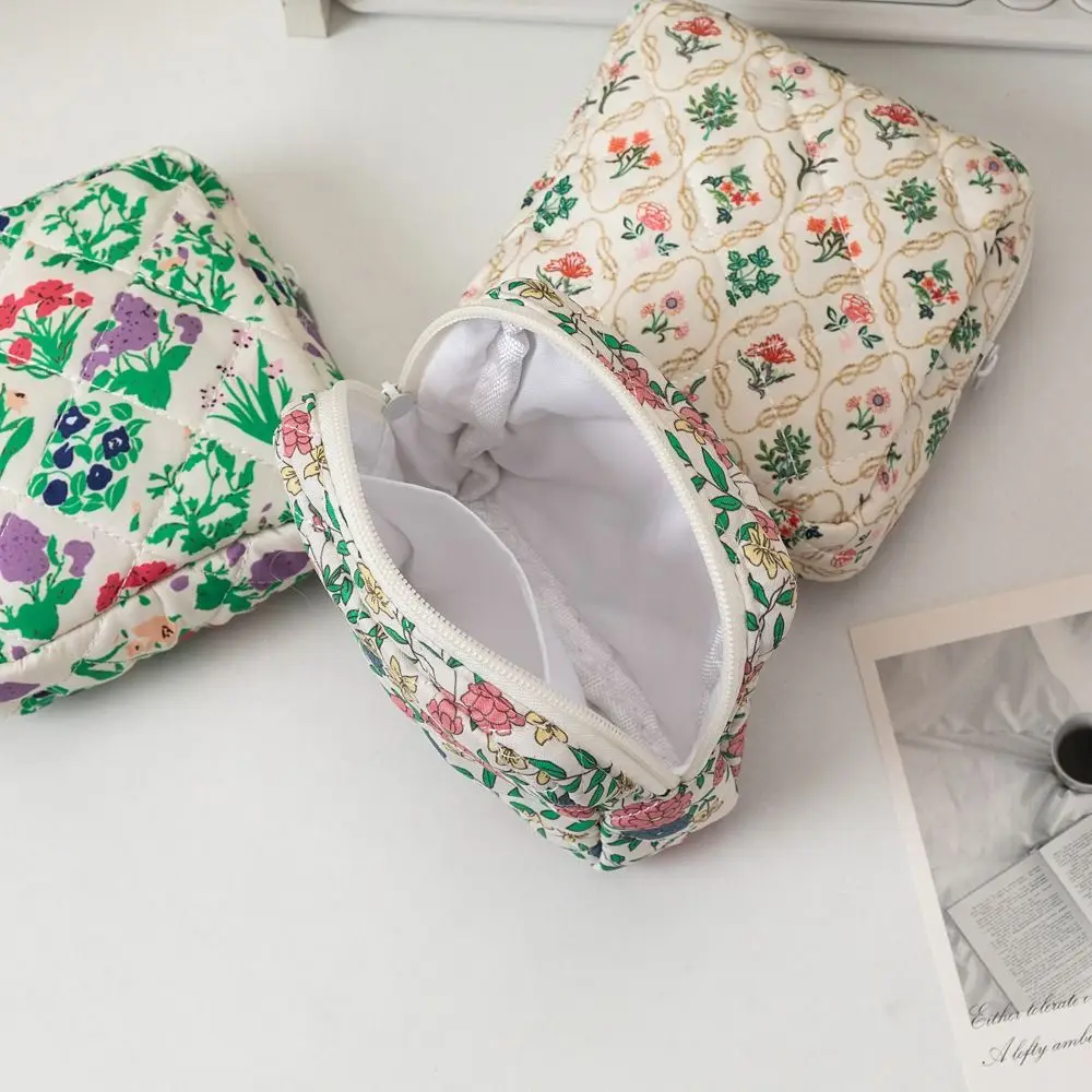 Bolsa acolchada de algodón para toallas sanitarias plegable de viaje - imagen 4