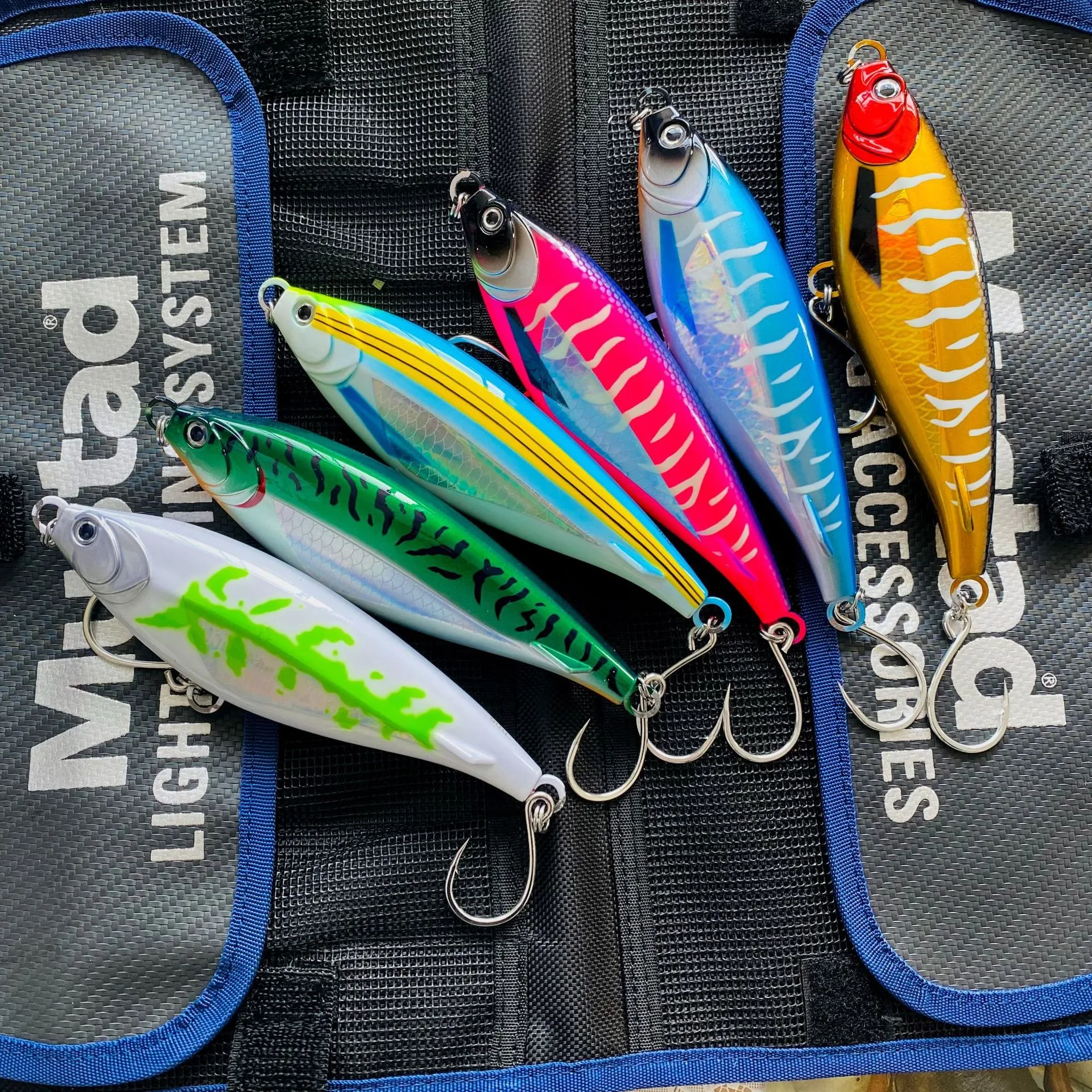 Señuelo tipo lápiz para pesca en alta mar