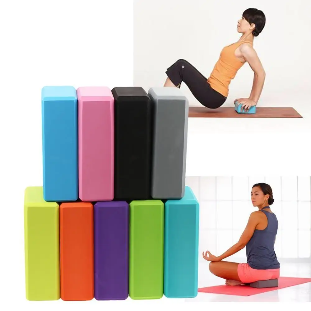 Variedad de colores del bloque de yoga