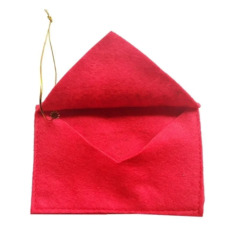 Sobres rojos bordados – Tarjetas, dulces y decoración navideña - imagen 2