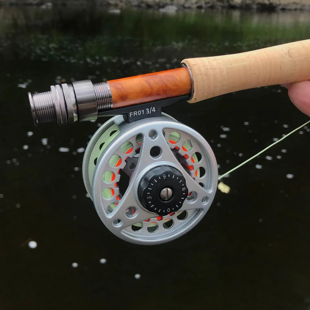 Línea de mosca Weight Forward flotante con bucle soldado - imagen 4