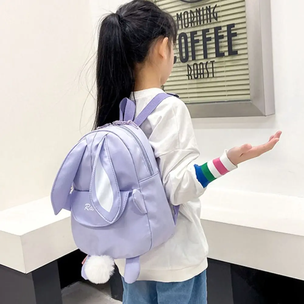 Mochila de viaje portátil con diseño de conejito - imagen 4