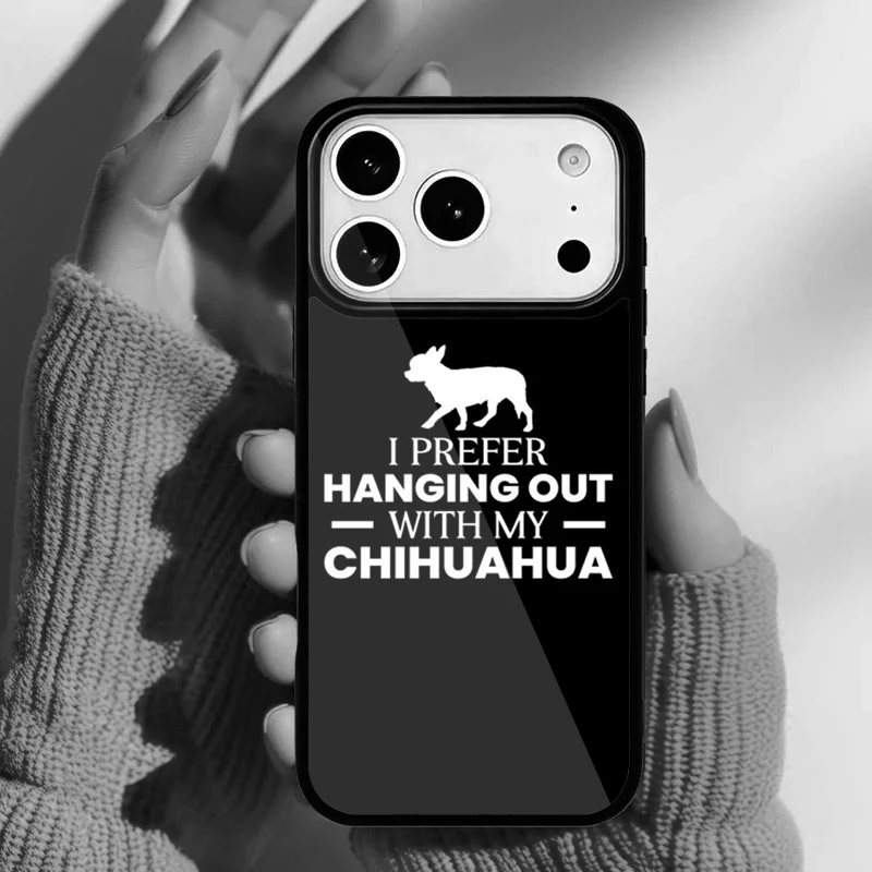 Funda trasera mostrando el diseño del chihuahua