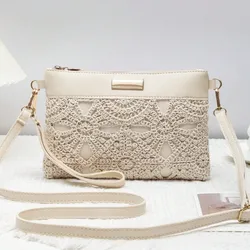 Bolso de playa bohemio calado con encaje y bandolera de cremallera