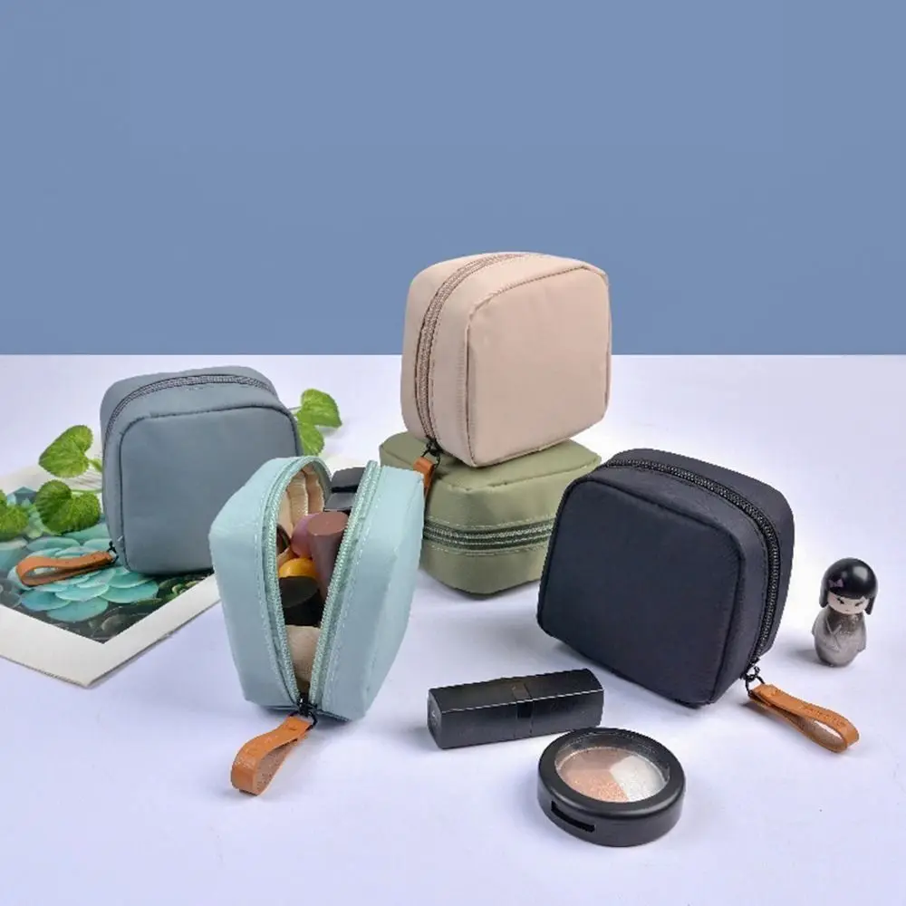 Bolsa sanitaria portátil multiusos para guardar y organizar - imagen 5